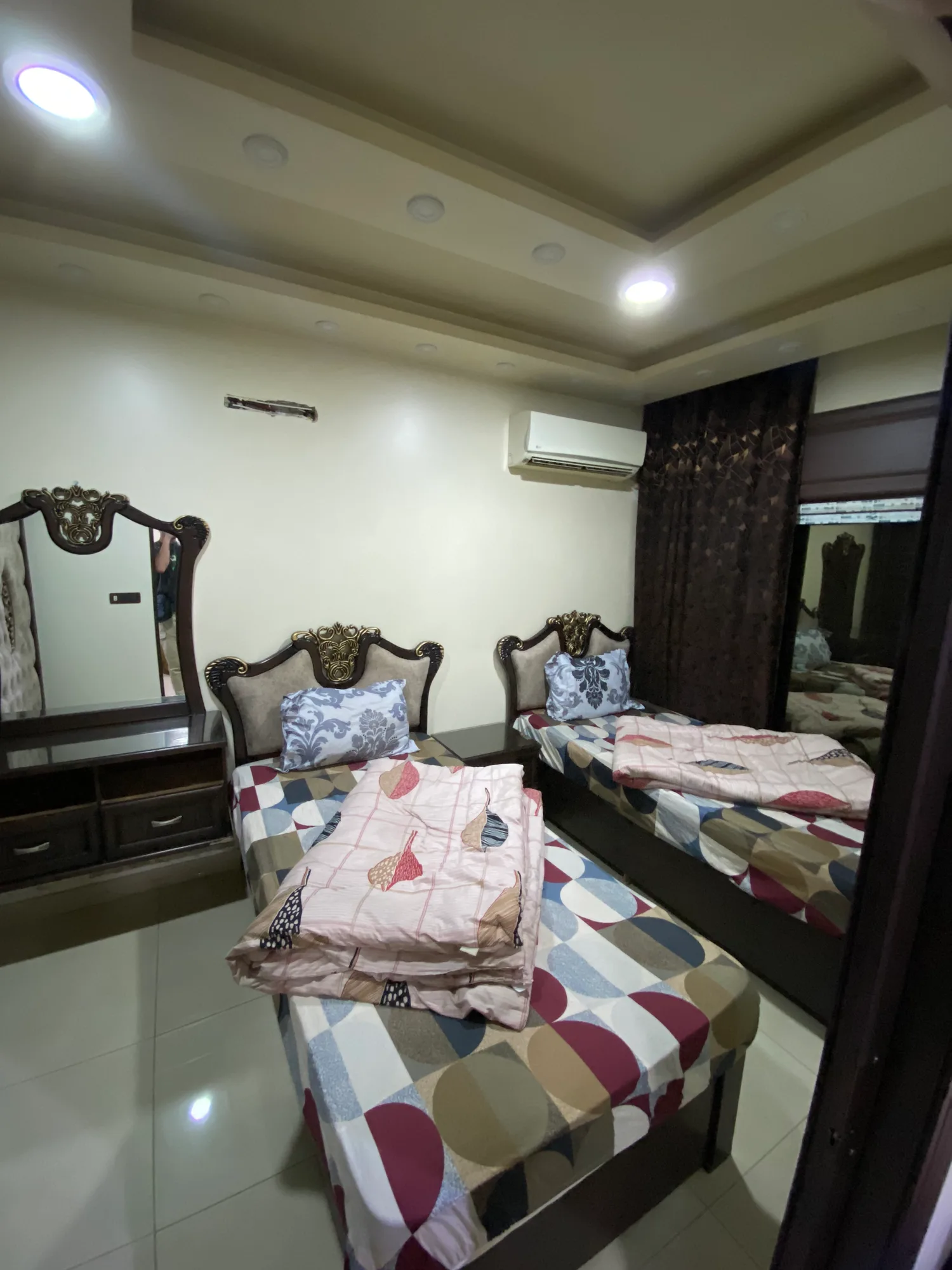 Charming downtown apartment for three in Damascus — photograph 3 of 8