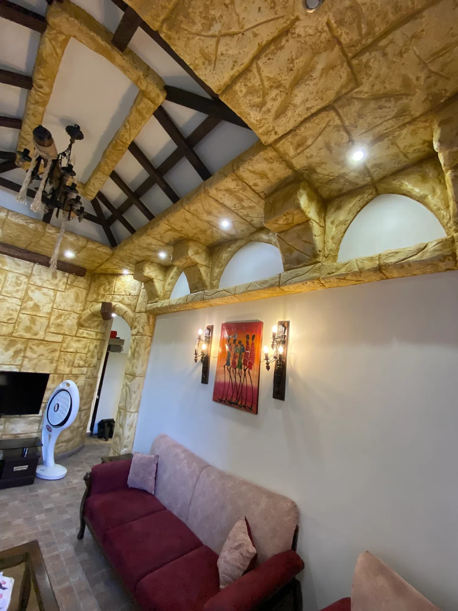 Downtown house spacious living in mazraa in Damascus — photograph 2 of 10