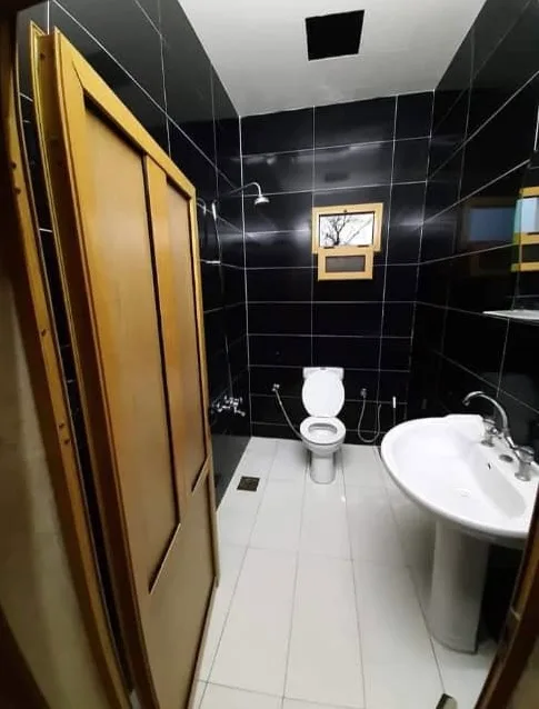 Luxury Sea View Chalet Blue Beach in Latakia — photograph 5 of 5