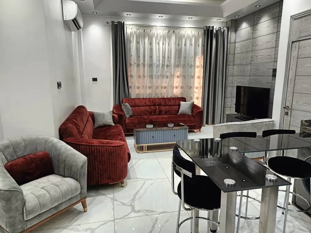 Modern 2-Bedroom Apartment Al Mazraa in Damascus — photograph 2 of 9