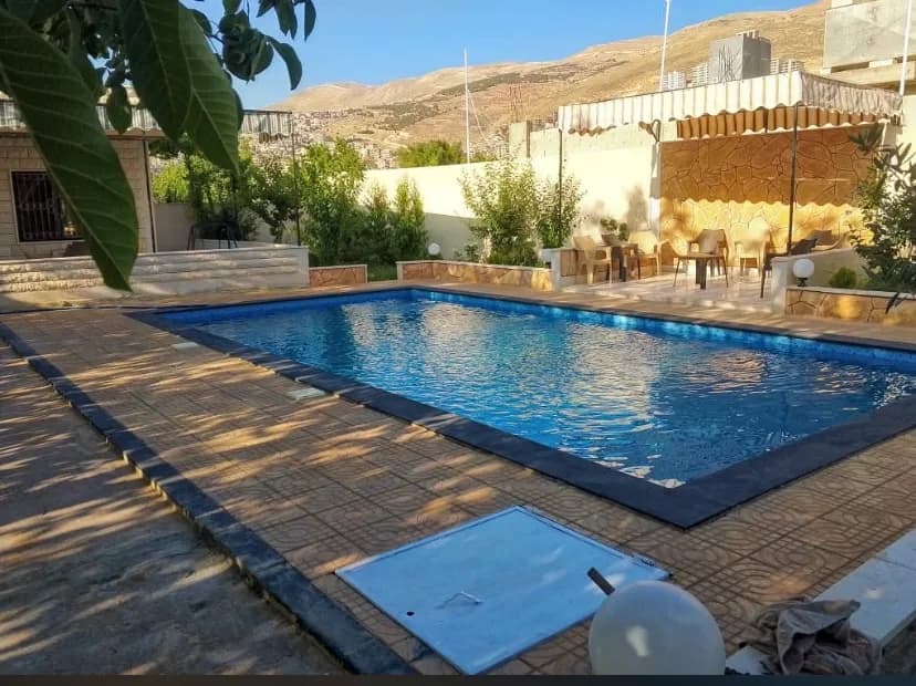 Villa with pool, garden, and nice outdoor space in Damascus — main photograph